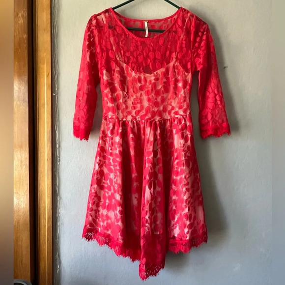 Free People Red Floral Lace Mesh Dress Size 0 - Picture 1 of 6
